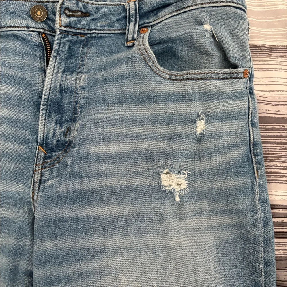 Men’s American Eagle Light Wash Original Straight Jeans - Picture 4 of 8